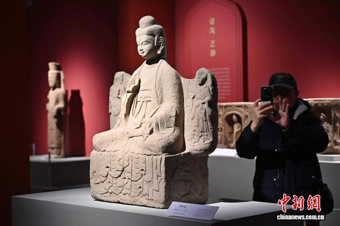 南涅水石刻首次系统性外展 呈现民间佛教艺术五百年流变