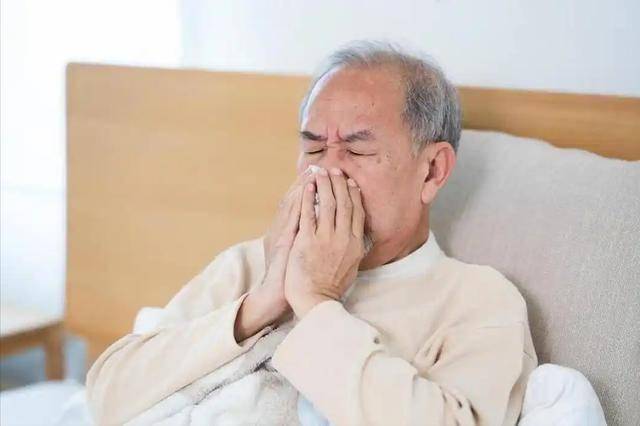 人为什么50岁后，病就增多了？医生表示：50岁后，最好多做6件事