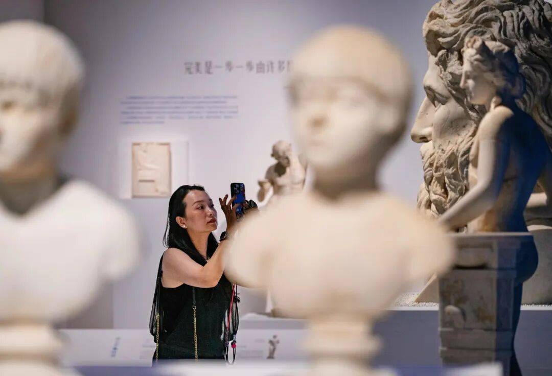 烟火成都的美育，把艺术种进生活里