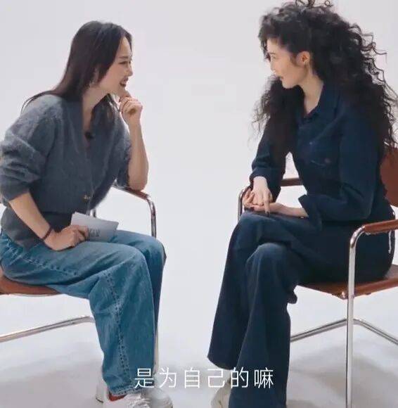 原创            何穗产后复出状态好，有陈伟霆那般优秀的老公，不会因生育焦虑吧