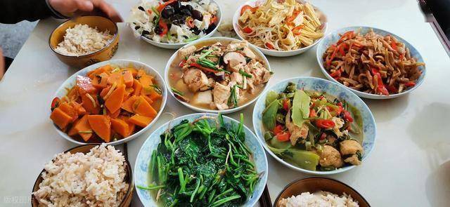 警惕 “无声杀手”钾！忠告中老年人：这6样食材多吃补钾护健康！