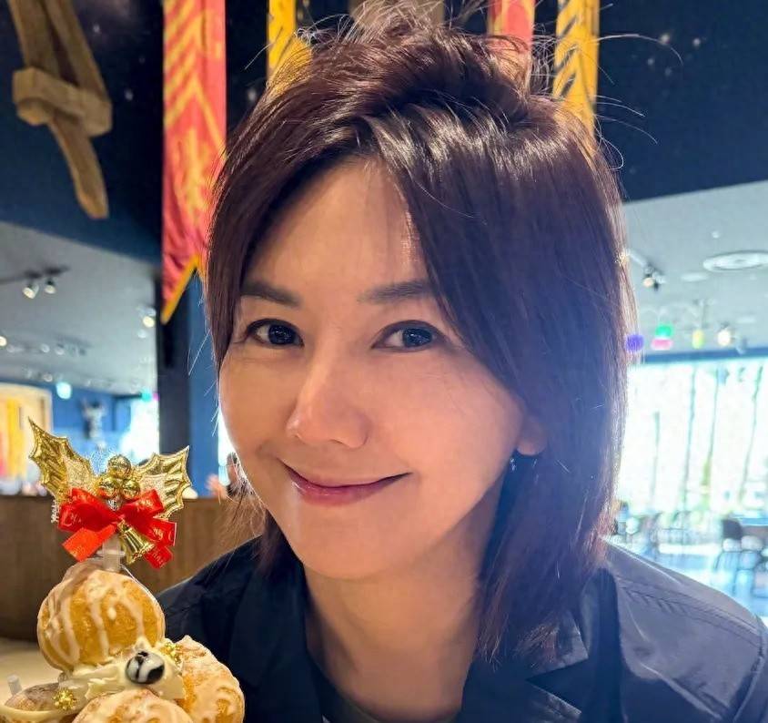 网传曲婉婷将当孙燕姿演唱会嘉宾，多年交情惹众怒，反黑站辟谣