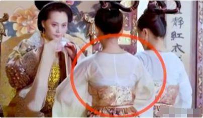 原创            穿内衣就算了，输血管也忍了，那个“戴口罩”的就有点说不过去了