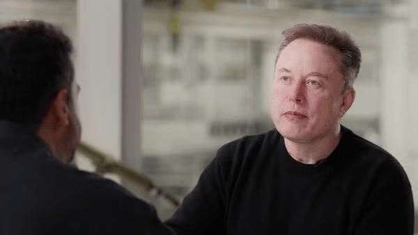 马斯克说自己该少碰政治，还罕见公开伴侣：有一半印度血统，曾入选福布斯30岁以下精英榜