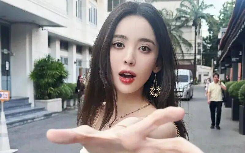 【2025.12.19】鞠婧祎《月鳞绮纪》？三线演员收入组成？明星会忌口爆痘？艺人的片酬税前还是税后？罗云熙和林允有情况？