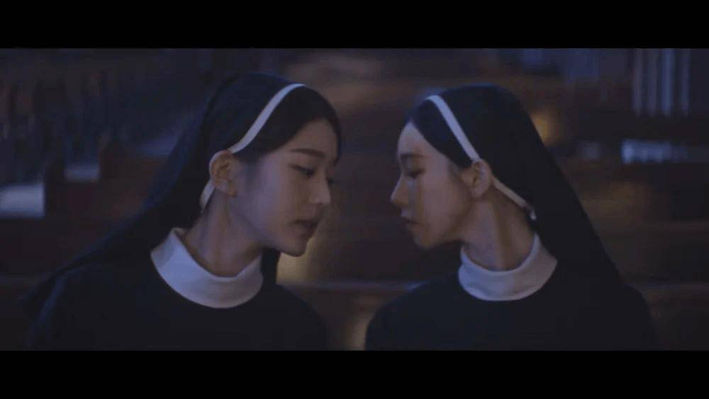 她俩的同框让韩网友沸腾：两位都进影视圈吧！