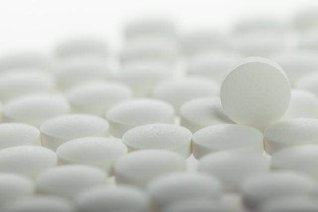 这个小药片不简单！补肾固本还调前列腺，男性这些困扰它能帮上忙