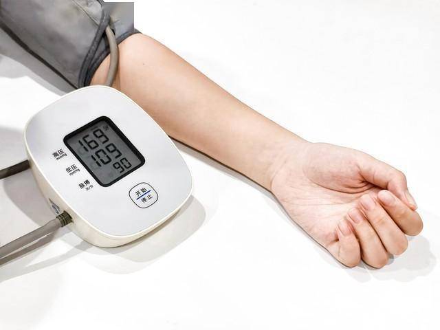 男性降压不纠结！3种对性功能友好的降压药，对症选更安心