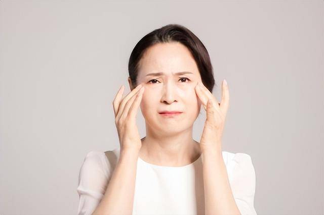 “断崖式衰老”真的存在：八子补肾多靶点干预为抗衰提供中国方案