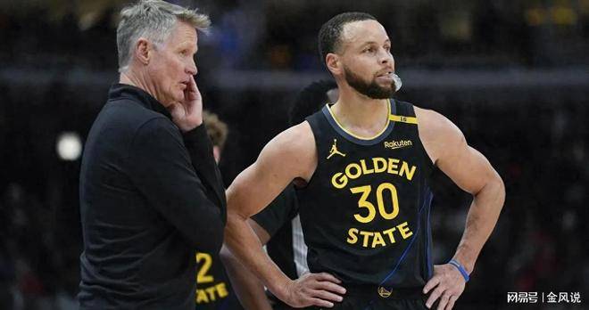 原创            耻辱一战！勇士8分钟1分未得，库里快复出，球队没他不行！