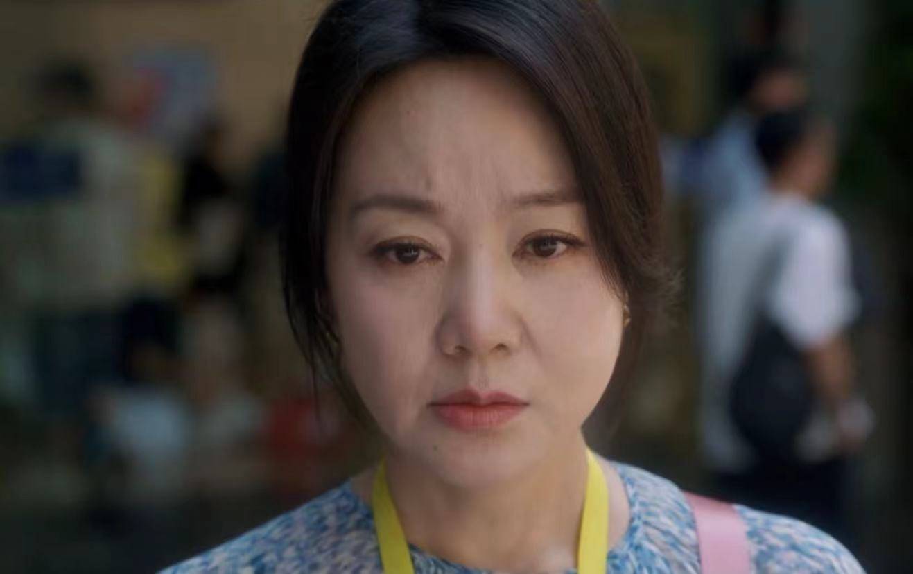 原创            《奇迹》见证“奇迹”，闫妮跑楼，胡歌踩牛粪，白宇做陕西面也能创造“奇迹”