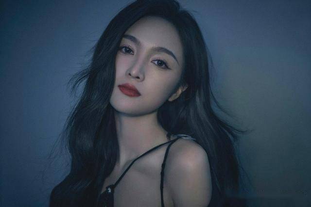 吴宣仪｜纯欲写真