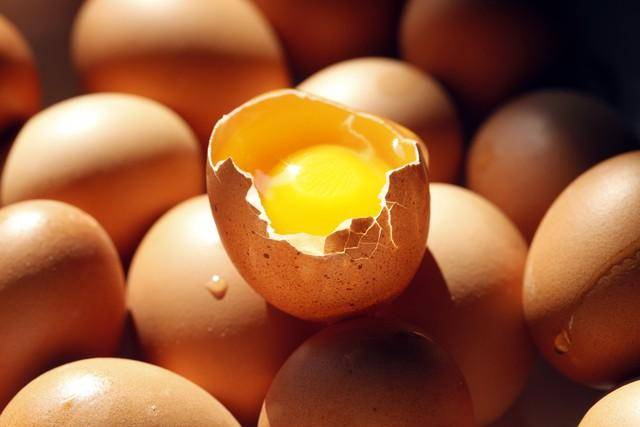 天天吃鸡蛋，方法不对等于白吃！上了年纪一定要看看