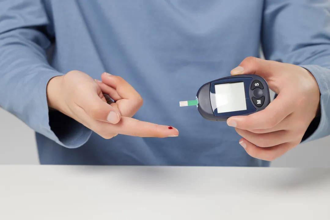 餐后6个“隐形杀手”让血糖飙升！糖友别再踩坑了~