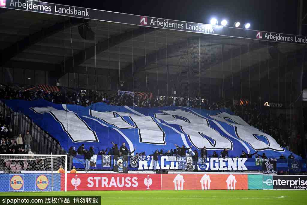 中超最佳阵容揭晓：法比奥与瓦科引领蓉城与海港双雄