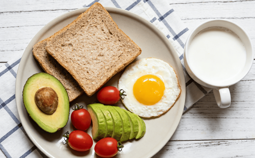 早餐究竟怎么吃才健康？请收好这份“满分早餐”公式