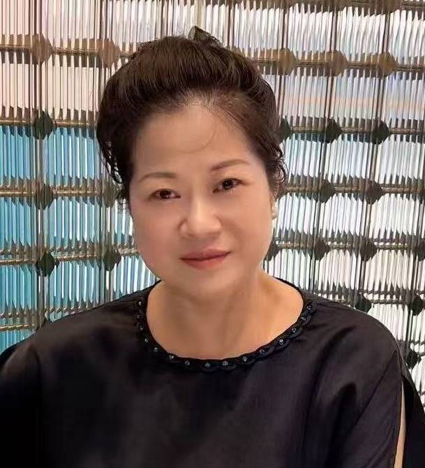 画家顾菊慧艺术作品赏析