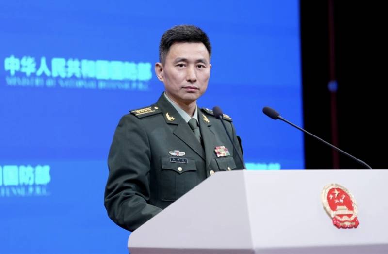 日本炒作被辽宁舰编队雷达照射，国防部：贼喊捉贼、倒打一耙