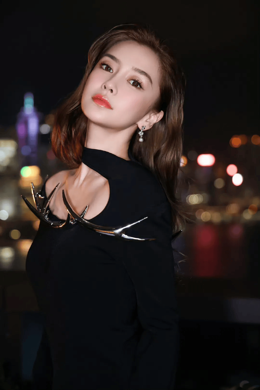 美女壁纸 | 杨颖，性感写真