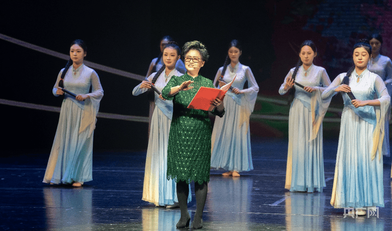 曲艺表演艺术家赵铮先生诞辰100周年纪念晚会在郑州举行