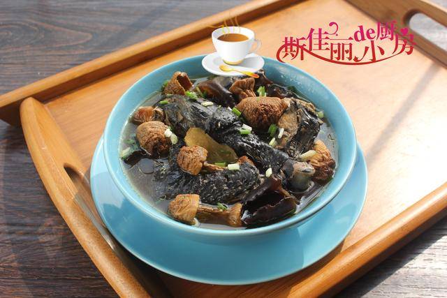 原创            补气血别只知道阿胶！常吃这3样养气血，手脚暖气色佳越吃越年轻