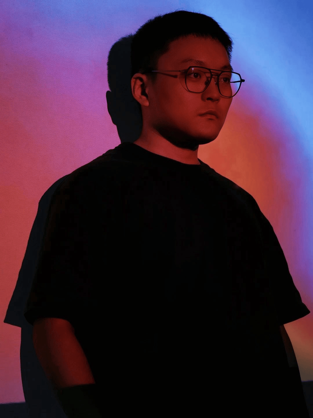 王昊阳：信息碎片化时代，用艺术折叠时空叙事