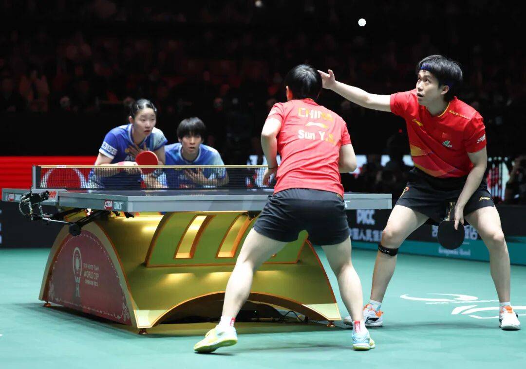 中国队全胜进4强，半决赛将战韩国队 | 混团世界杯