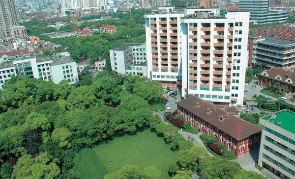 上海知名高端医院迎来新股东！