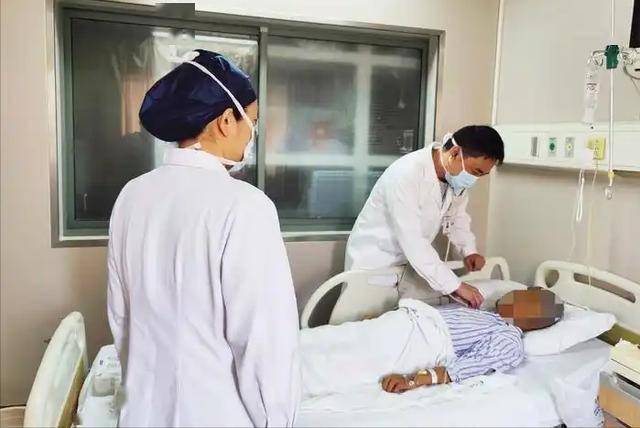 人不会无缘无故得乙肝，医生发现：患乙肝的人，背后有这4个原因