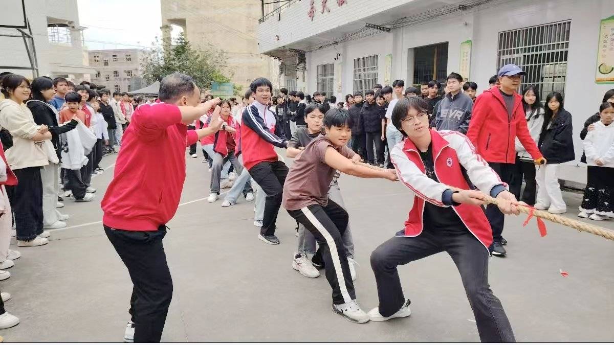 北流市清湾镇明瑞中学举办体育文化艺术节