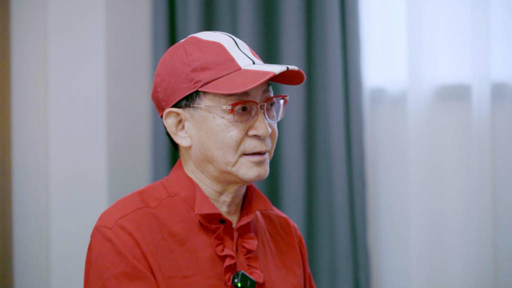 金箍棒与紧箍咒｜专访66岁六小龄童