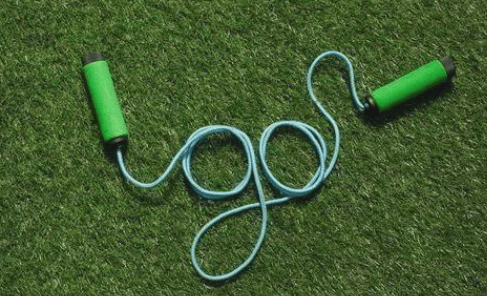 为减肥，宁波女孩每天跳绳3000个，持续一个月后可怕的事发生…