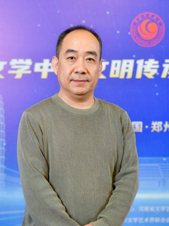 访中国作协网络文学研究院研究员马季：从“网络文学”到“微短剧” 介质变化带来新的“艺术形式”