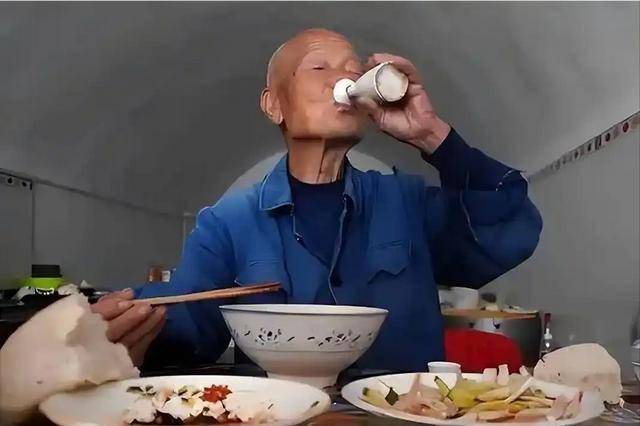 男性喝酒后，若频繁出现3大异常，证明已不适合喝酒，尽快戒掉吧