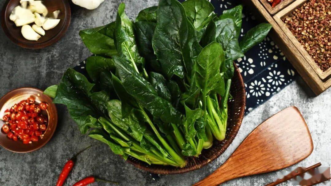 餐桌上的“绿宝石”，癌患吃正合适，3种吃法学起来