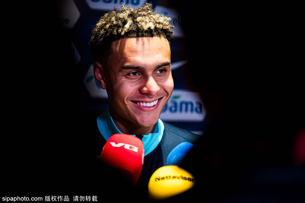 U22国足最新集训名单解析：吴启鹏跳级入选，缺席球员引发热议