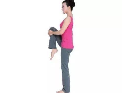 糖尿病患者吃多不用怕，一个简单动作比跑步还好用