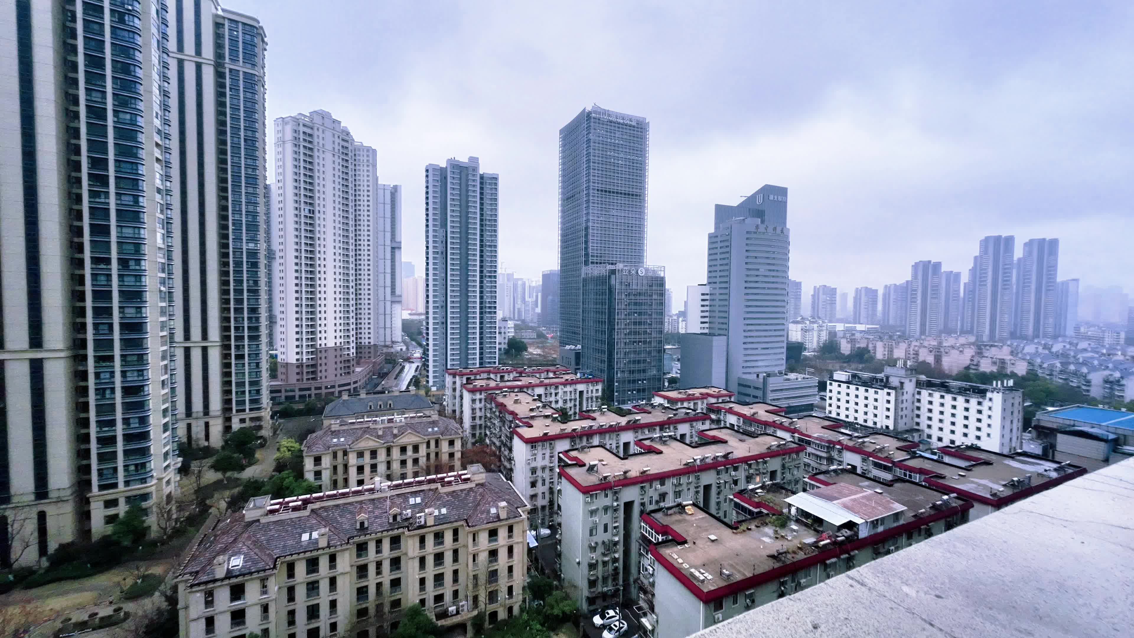 延时摄影看武汉一夜银装素裹