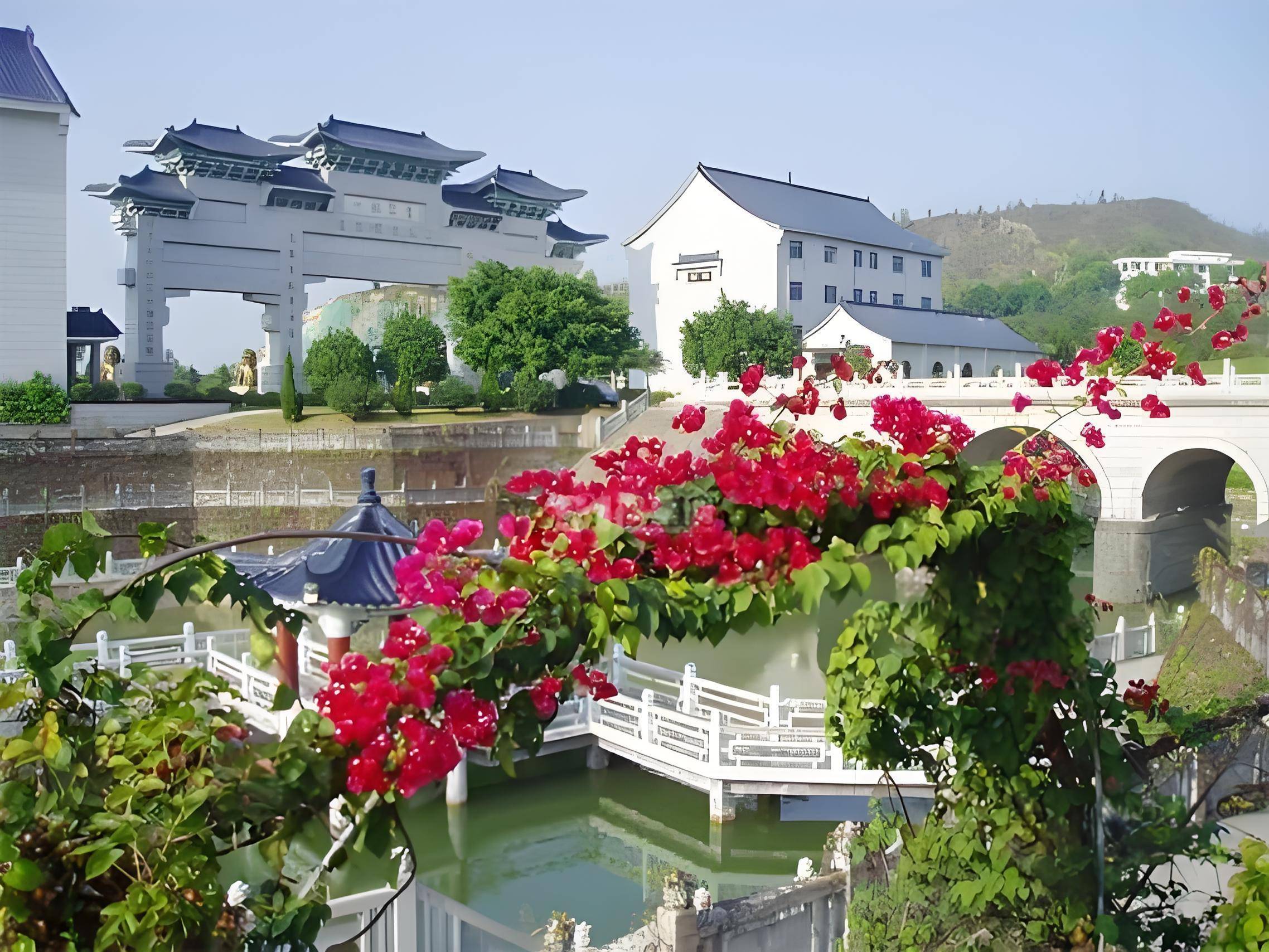 惠州陵园|龙岩艺术陵园|2026年墓地价格|龙岩艺术陵园电话|地址|预约咨询