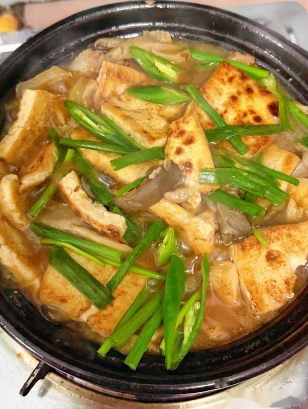 中老年人，日常光喝牛奶豆浆可不够，常吃3种食物，补钙防抽筋