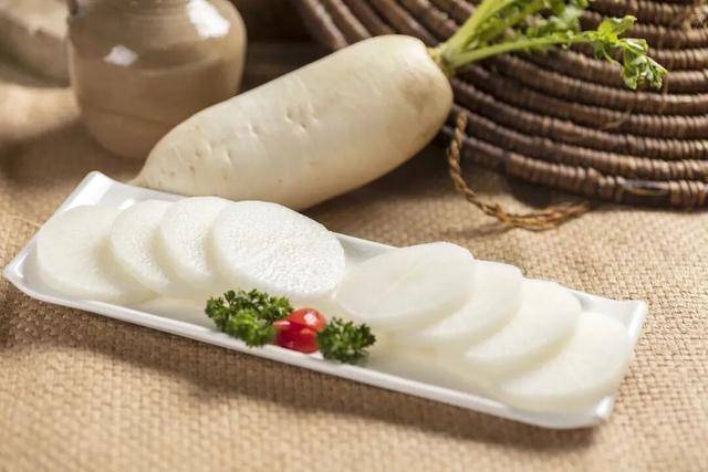 它被称作“小人参”！可惜很多人都没吃对，白白浪费了营养