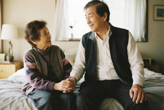 两性关系: 男性过了75岁后，基本上都有以下这5个现状，自然规律！