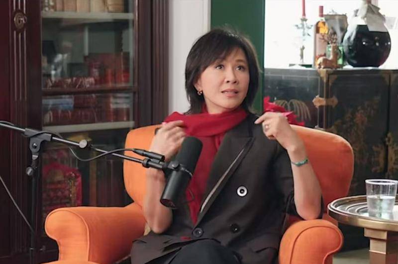 章泽天访谈刘嘉玲：如何把风雨冷暖活成了云淡风轻