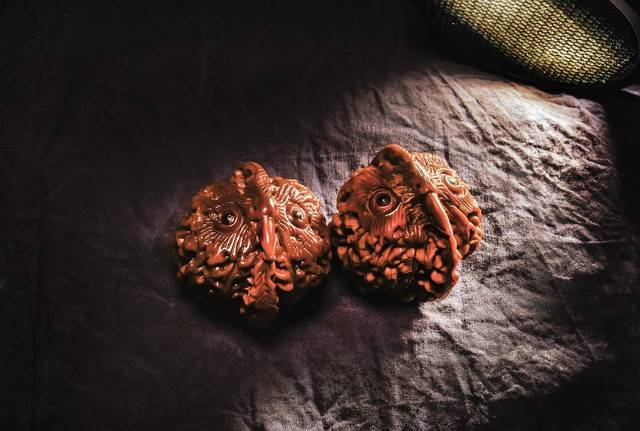 拿文玩核桃收藏当囤积“大白菜”？真正的收藏是与时间的磨合