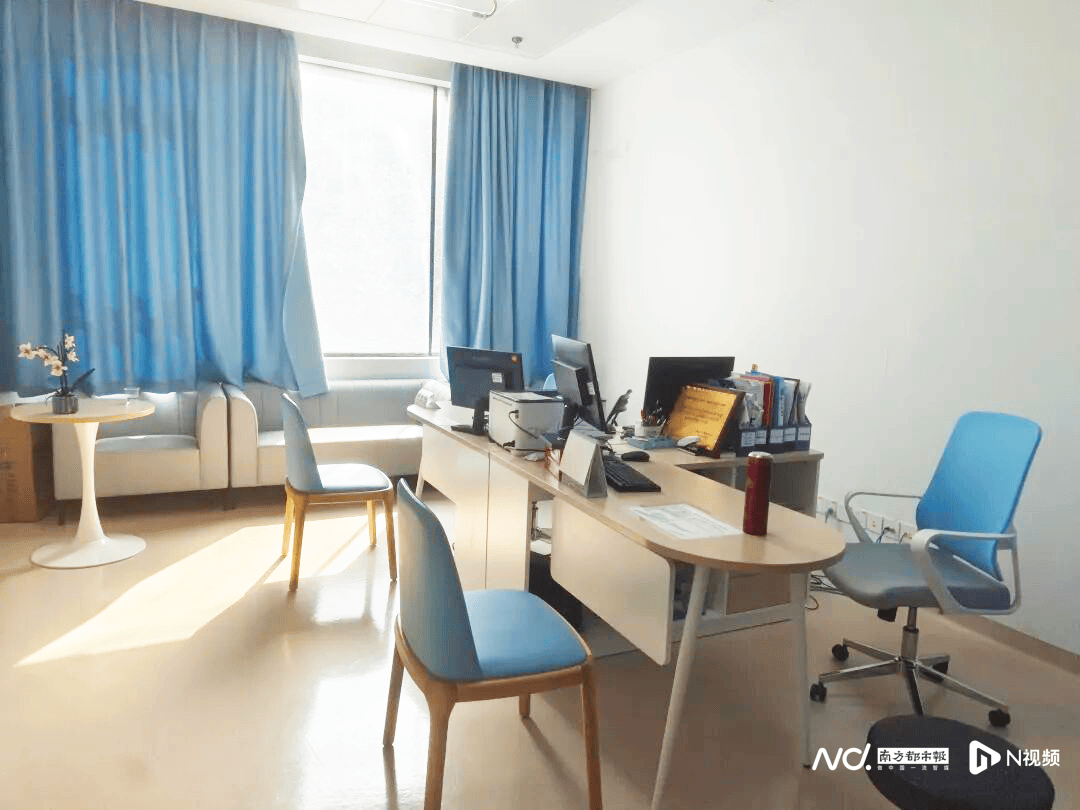 卵巢近“枯竭”的她，40岁成功当妈！医生：方案是关键