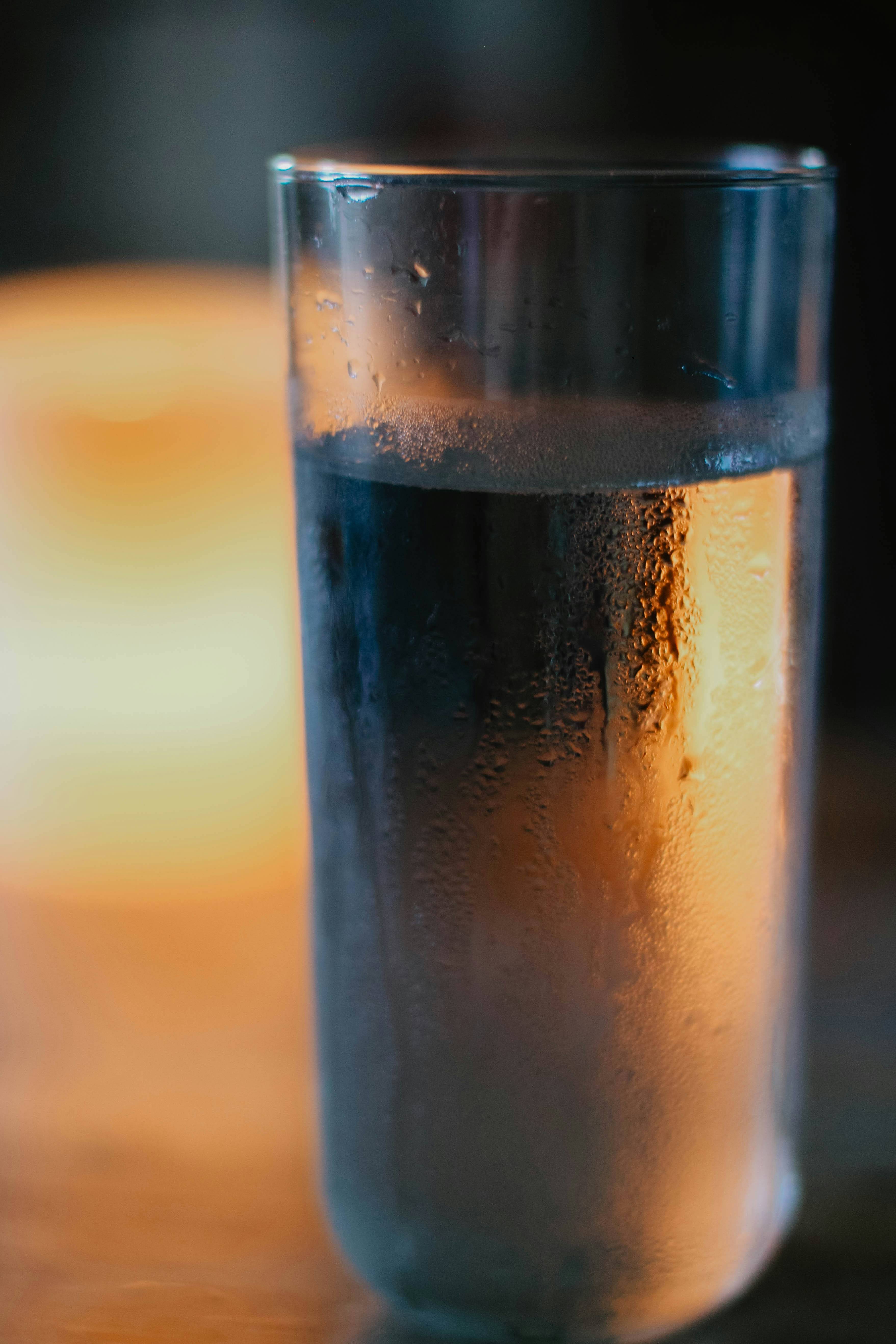 男性65岁后继续喝白酒或引发6个健康风险，不得不看的现状分析！