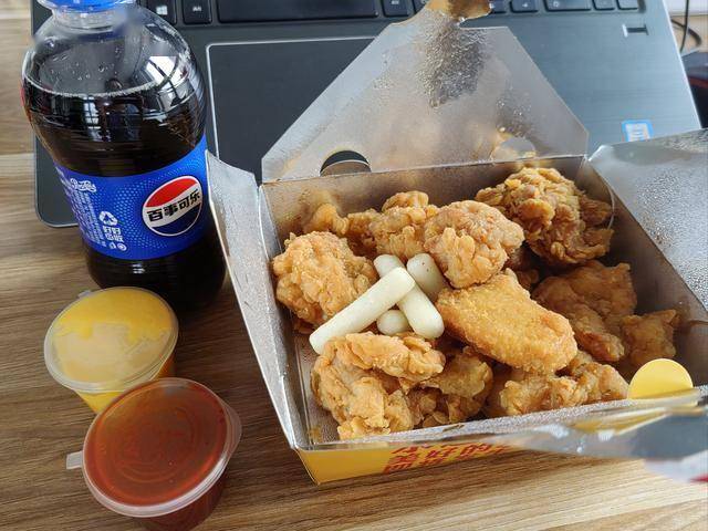 加速癌细胞恶化的因素：吃油炸食物排第5，第1名很多人想不到