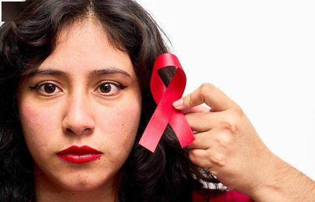 跟艾滋病人发生关系后，被感染的概率有多少？或许和你想的不一样