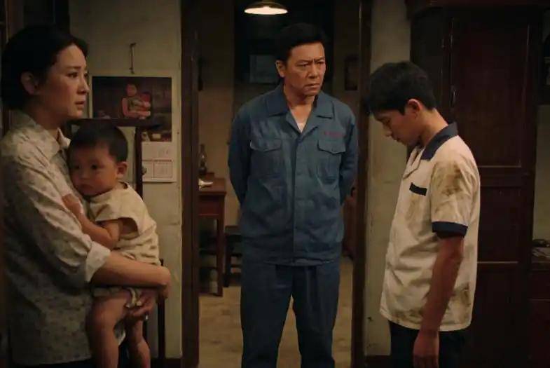89年母亲带我改嫁，继父狠揍继哥，此后30年他们成就了我的人生！