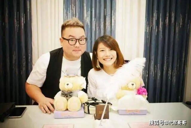 原创            又一位46岁男星离婚！感激小12岁前妻弥补童年创伤，字里行间尽是不舍